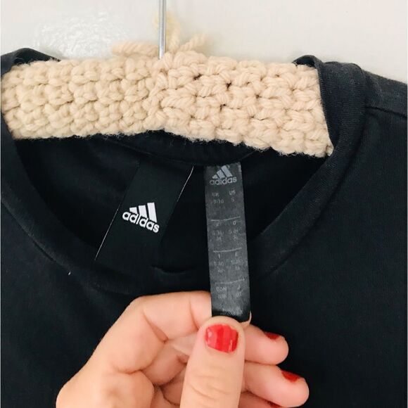 Adidas | black cropped tank top | size small - Picture 3 of 6